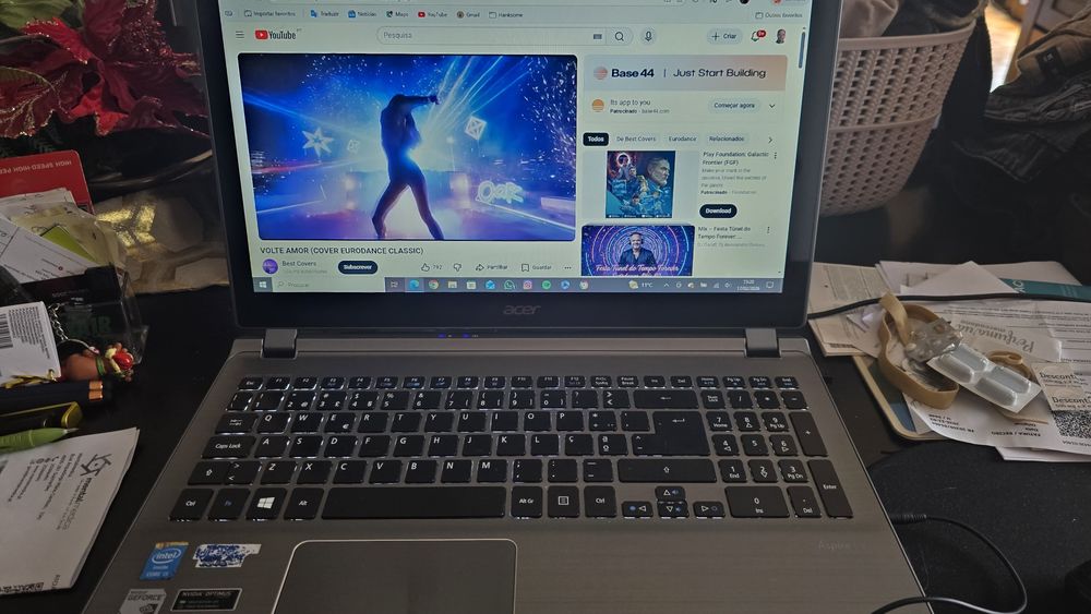 Pc Acer em estado  como novo