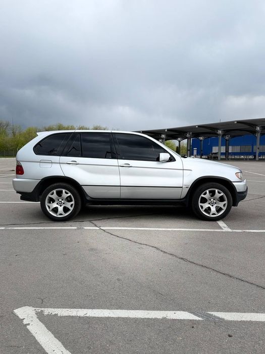 Продам BMW X5 3.0 D
