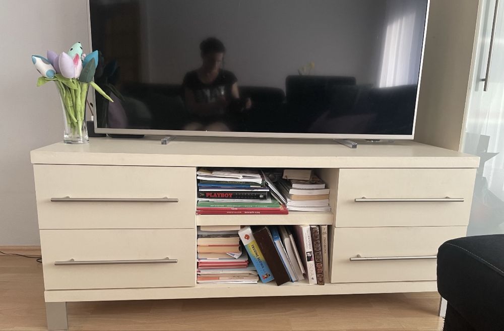 Szafka pod TV , regał , witryna , meble do salonu