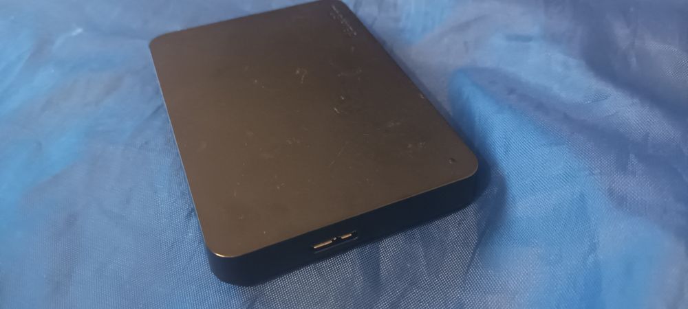 Disco rígido externo Toshiba Canvio Basics 1 Tb