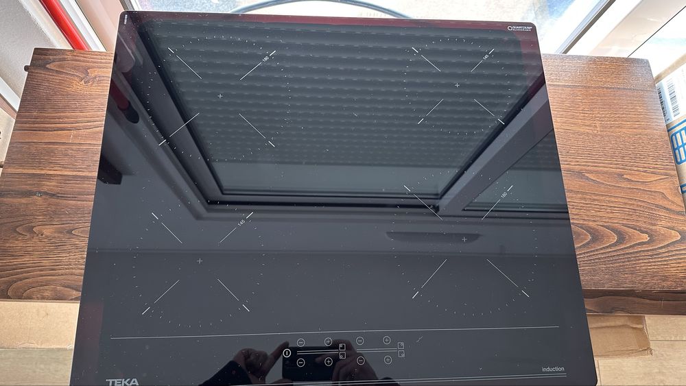 Placa de indução Teka como Nova