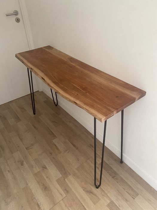 Consola de madeira maciça nova