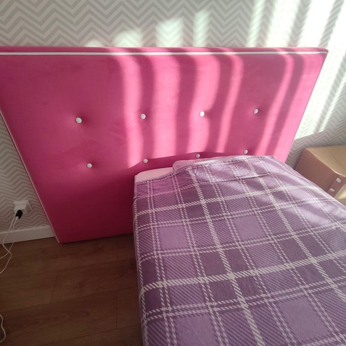 Cama como nova com colchao