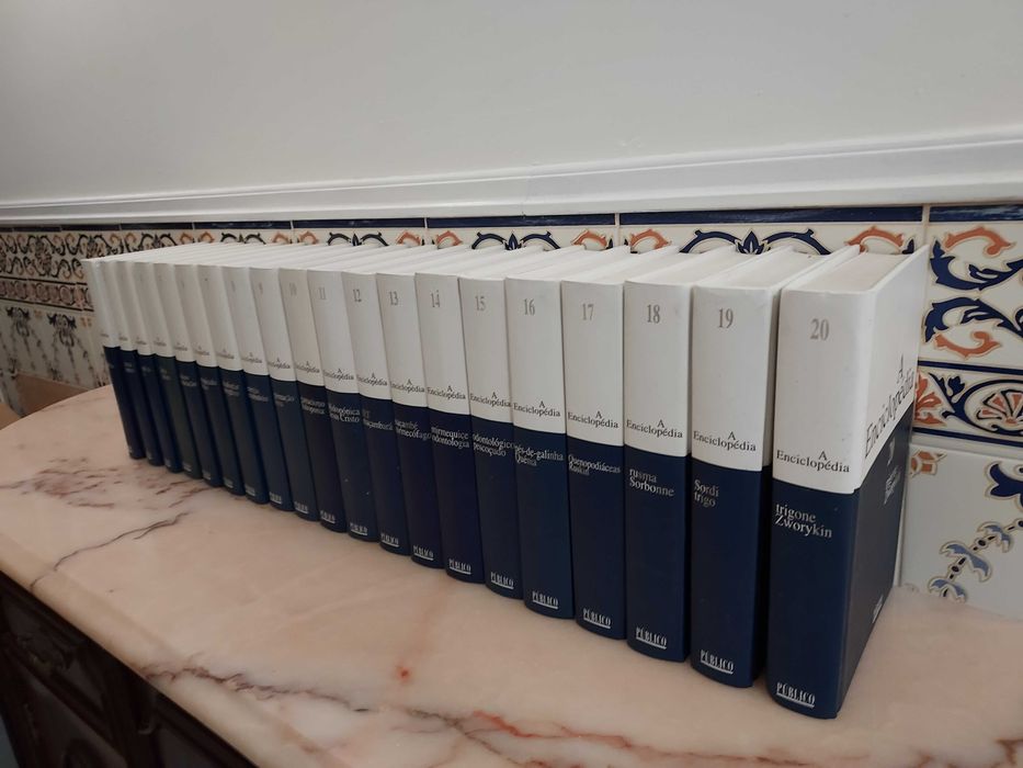 A Enciclopédia - Editorial Verbo / Público - 20 volumes - completa