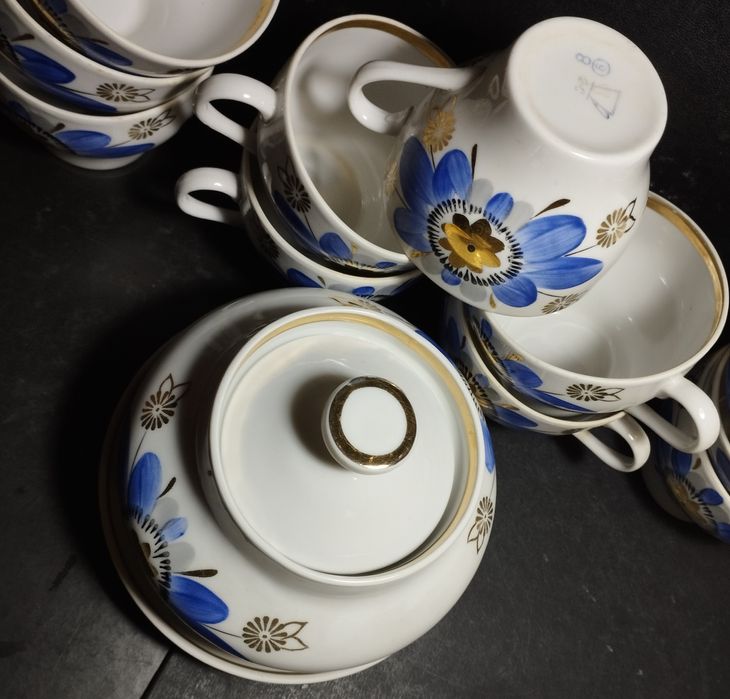 Статуетки старинные, фарфор , винтаж