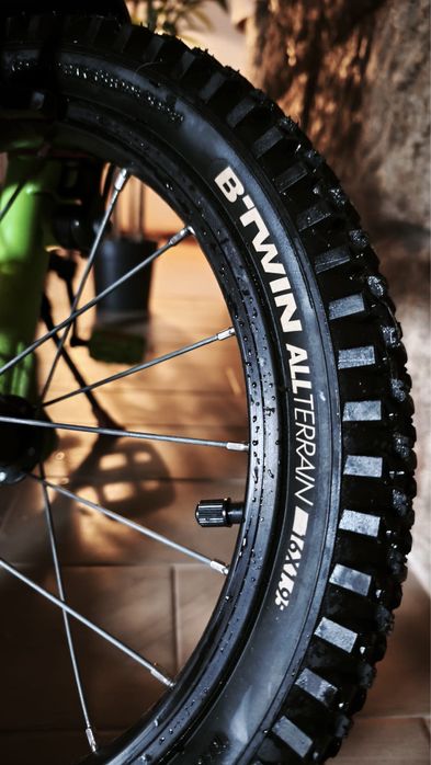 Bicicleta BTWIN modelo “Savage” Aro 16