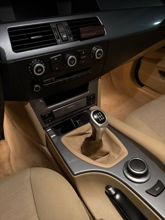BMW 520d LCI pouco rodado