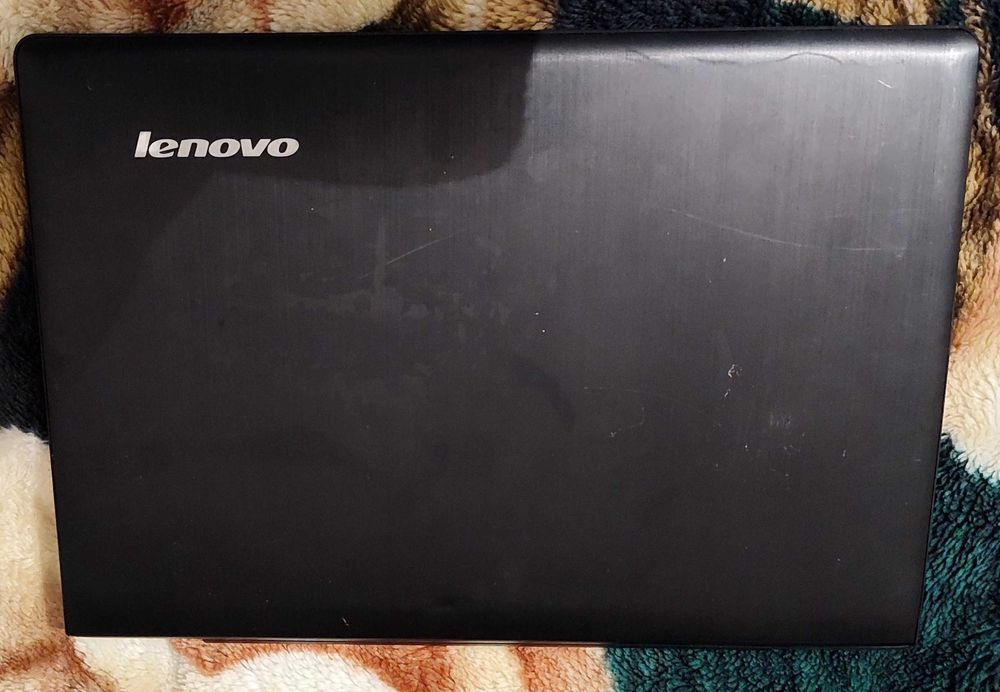 Lenovo IdeaPad 500s-14ISK 14FullHD 128Гб 4Гб легкий компактний ноутбук