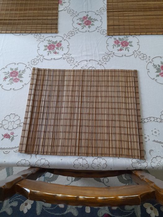 6 IKEA Table Mats493559697491906561