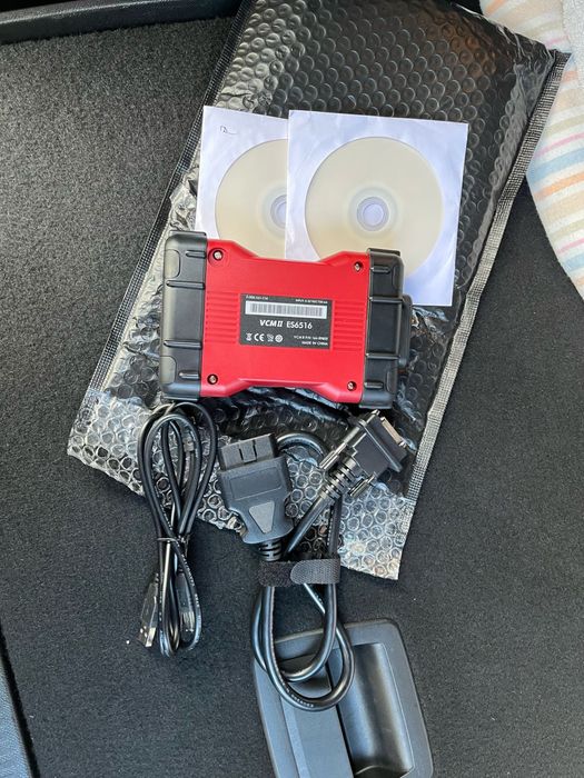 Vendo computador de diagnosticas, novo