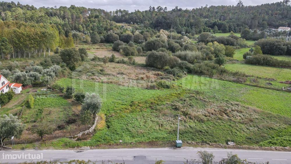 Terreno p/ construção em Cavernães