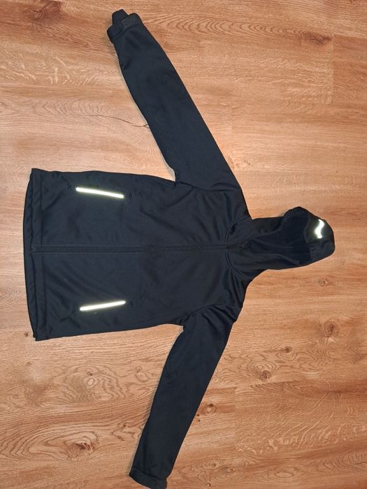 Kurtka softshell - rozmiar 134/140