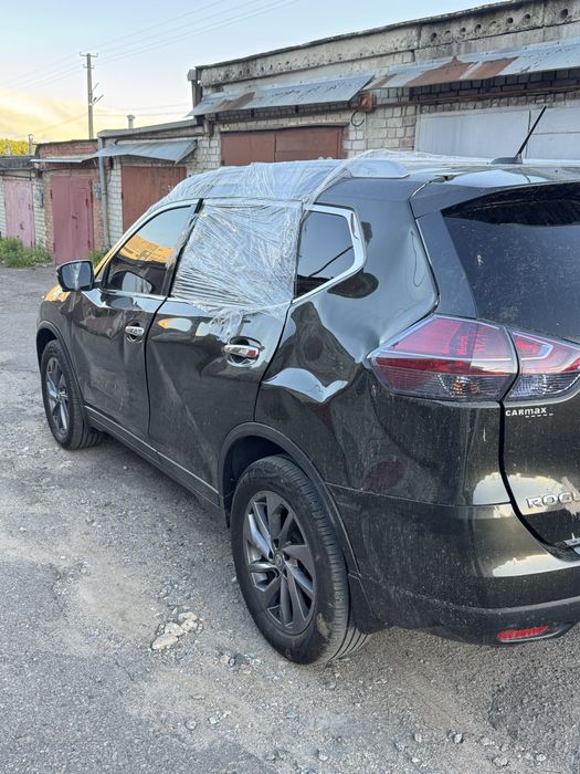 Продам Nissan Rogue