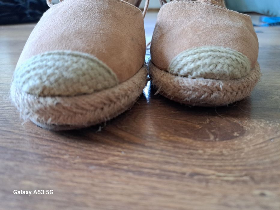 Buty letnie skórzane z rzemykami