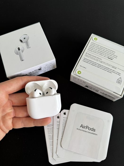 Słuchawki AirPods 4 ANC