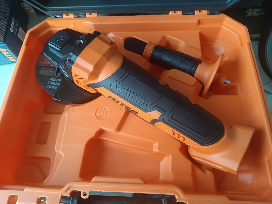 Szlifierka kątowa akumulatorowa NITEO TOOLS 20V MAX