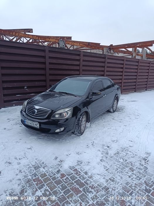 Продам geely sl 2012рік під ремонт
