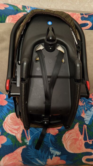 Автомобільне дитяче крісло 0-10 кг