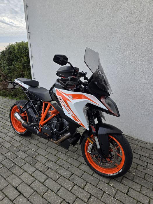 KTM  SuperDuke 1290 GT