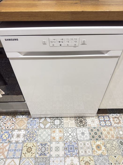 Maquina lavar loiça Samsung