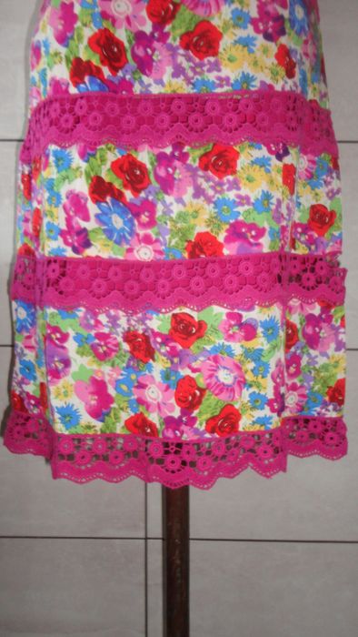 Piękna kolorowa sukienka floral roz. XL
