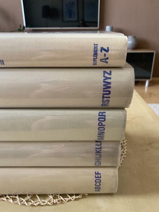 Encyklopedia Powszechna PWN 5 tomowa