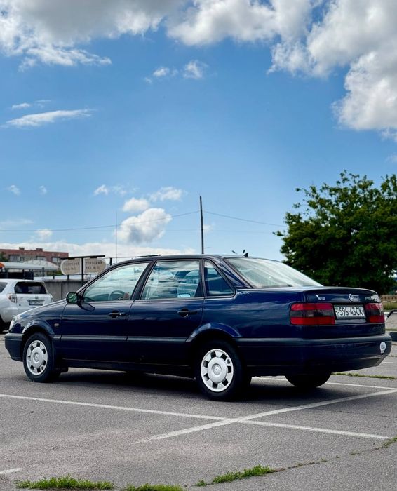 Фольцваген Пассат В4