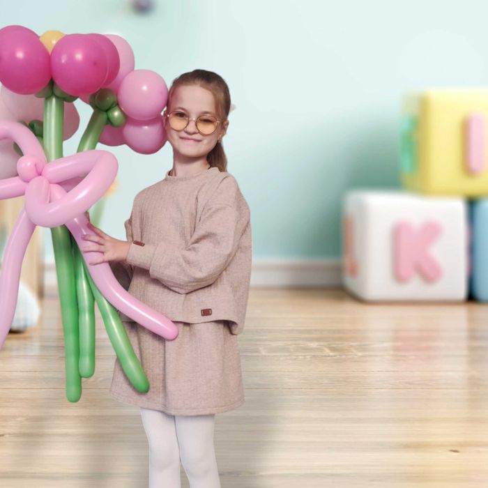 Теплий костюм на дівчинку 8-9 років розмір 134