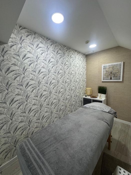 Aluguer Mesa / Gabinete Estética