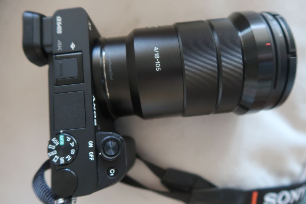 Máquina fotográfica Sony A6400