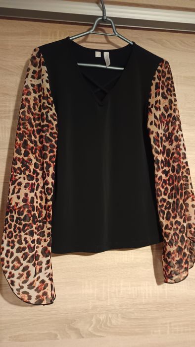 Bluzeczka damska rozmiar 32/34