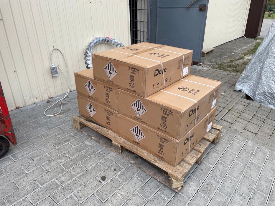 Акумуляторна  Батарея Deye  pro b 5.12 (LIFEPO4 51,2V 100AH 5,12KWH)