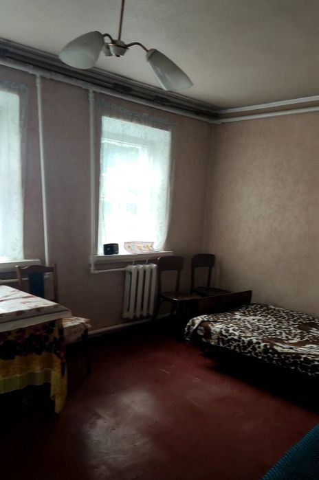 Продам будинок .