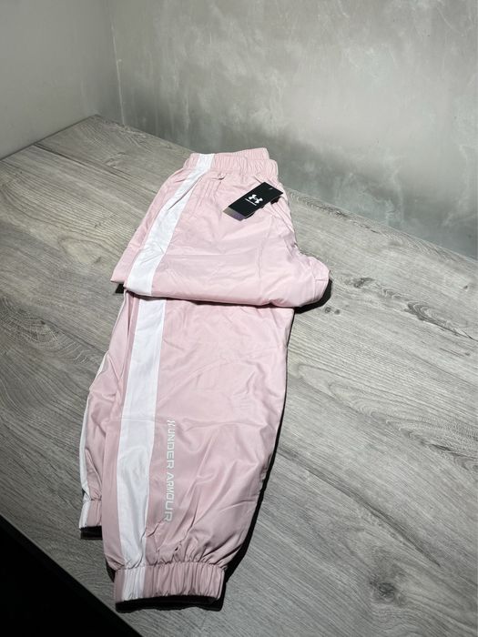 Штани спортивні жіночі Under Armour UA