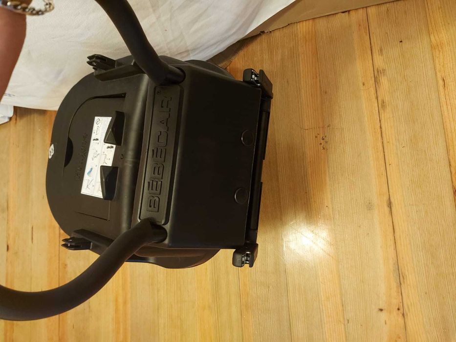 Isofix bebecar como novo