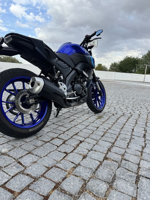 Yamaha MT-125 2025 como nova