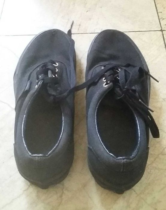 Vans czarne tenisówki trampki rozmiar 37