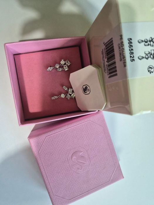 Сережки Swarovski mesmera