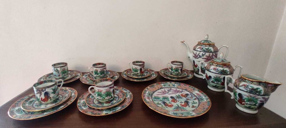 Serviço de café em porcelana oriental
