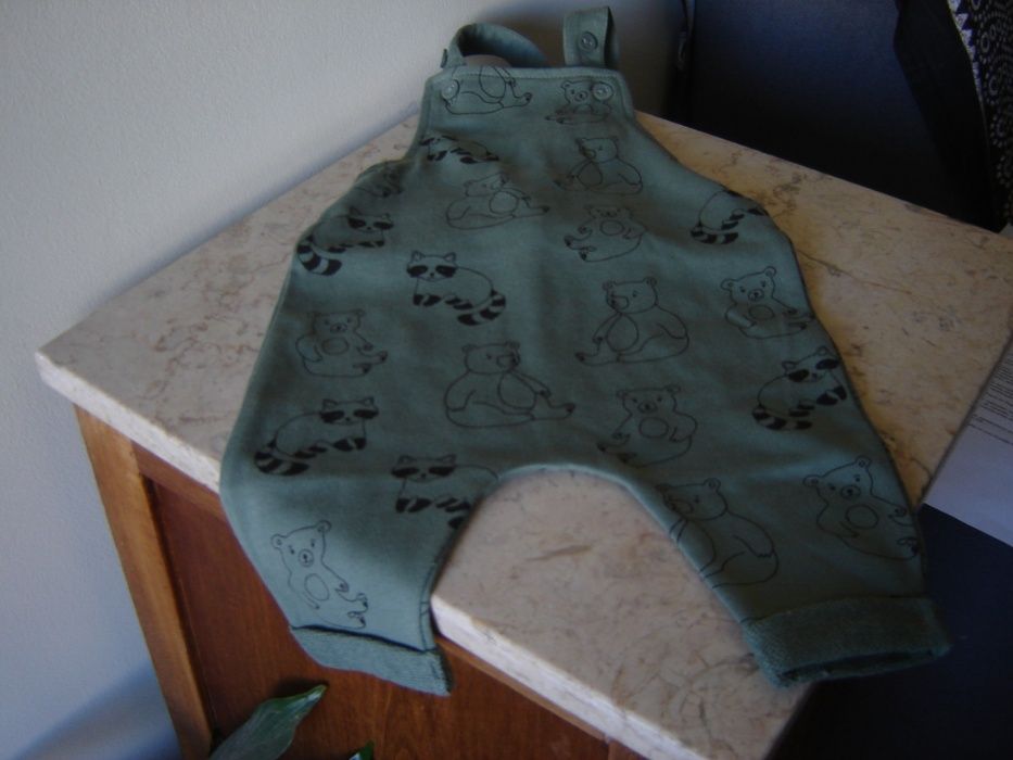 Jardineiras nº 68 verde tropa (malha  de algodão)