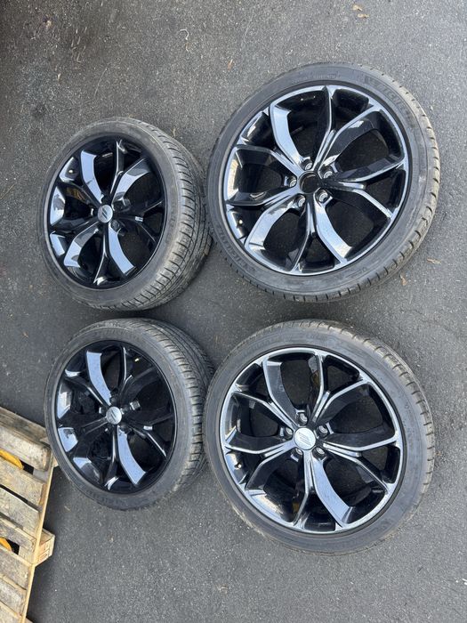 Диск R20 з резиною dodge hornet alfa romeo tonale