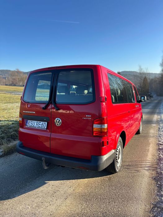 ZAREZERWOWANY , T5 2.5 TDI 4x4 long 9osób 4motion