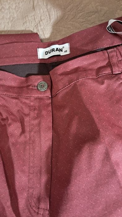 Жіночі стрейчеві брюки