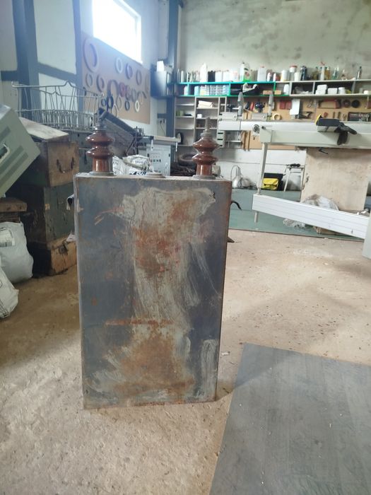 Продам силовий конденсатор