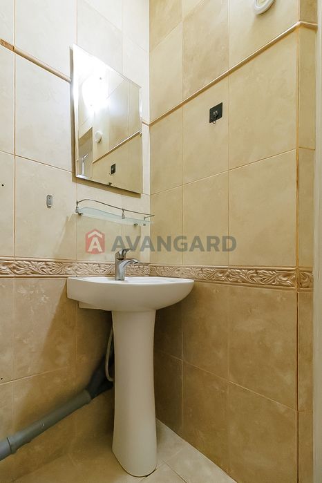 Продається квартира 121,8 кв.м Буча, Ірпінь, своє паркомісце