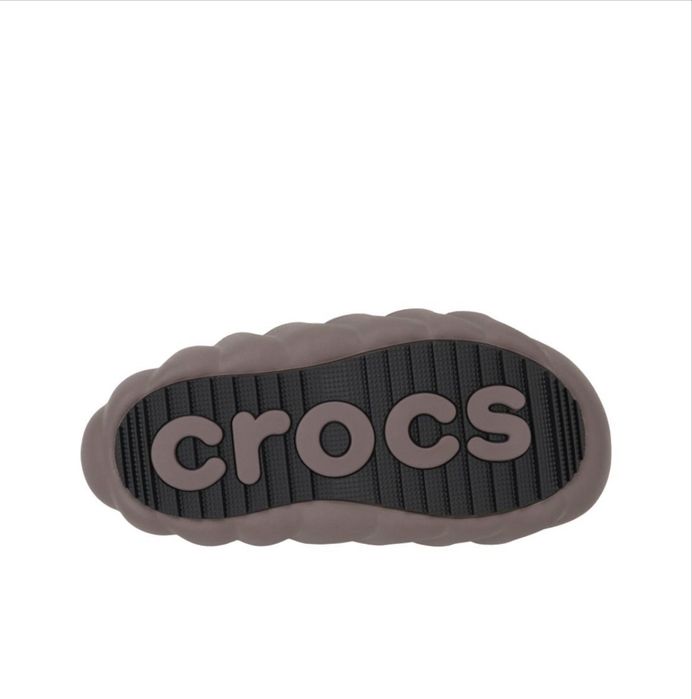 Crocs Overpuff Shorty Truffle