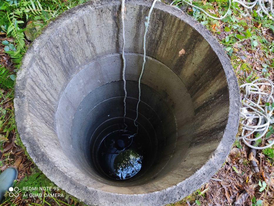 Tubos de água de minas ou fossas