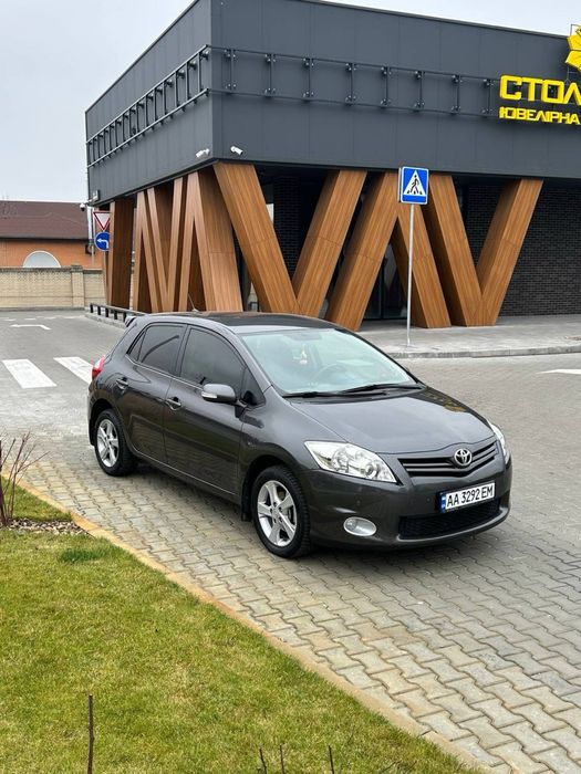 Продам Toyota Auris, 2012 року