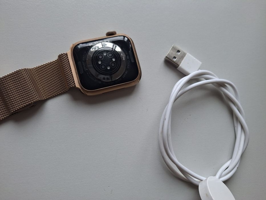 Продаж Apple wotch 8