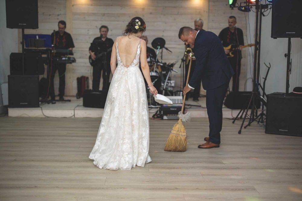 Suknia ślubna rozmiar 36